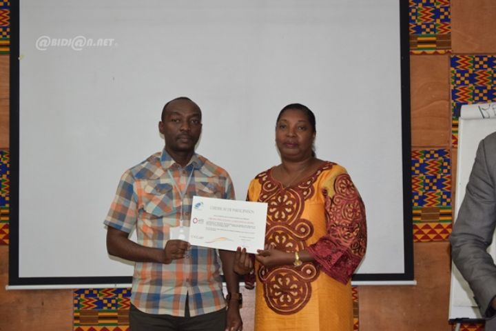 Crédit à la clientèle : les acteurs de la microfinance formés sur la gestion des risques